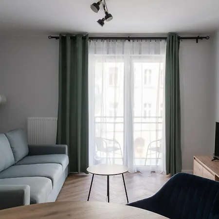 Rentplanet - Reja Apartament *